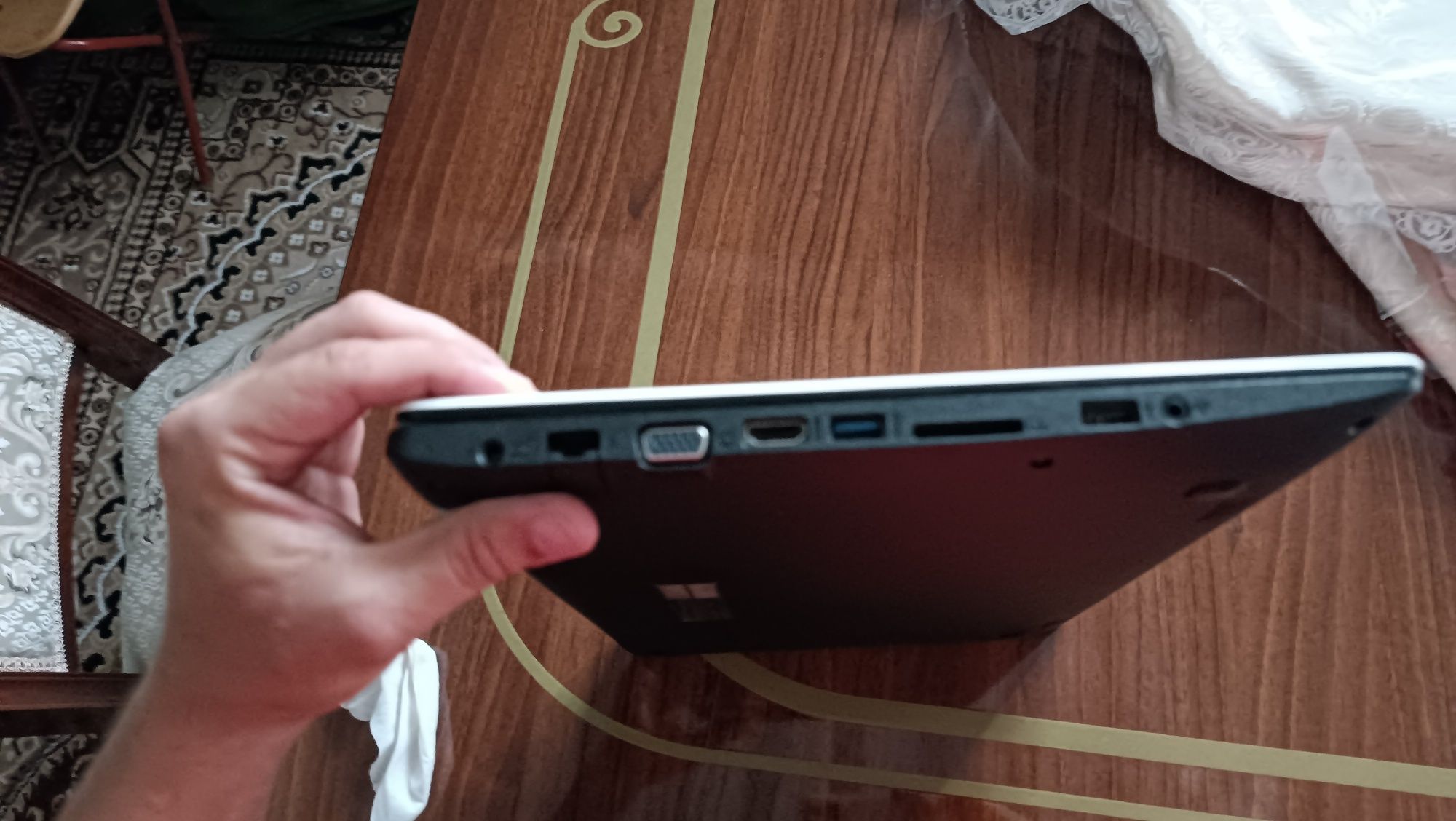 Asus X553M notebook