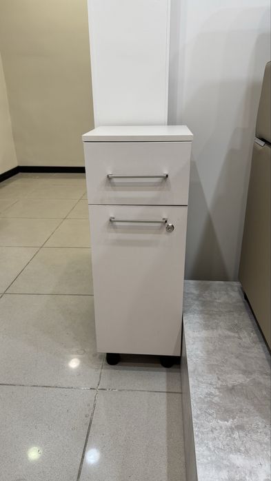 Тумба высота 80, глубина 30 , ширина 30