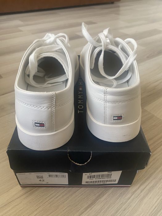 Tommy hilfiger ,Nike ,Hugo Boss мъжки маратонки оригинал 42