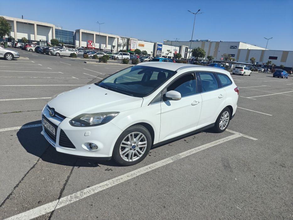 Ford Focus 1.0 EcoBoost 125 CP – Break – 2012 – Întreținută / Familial