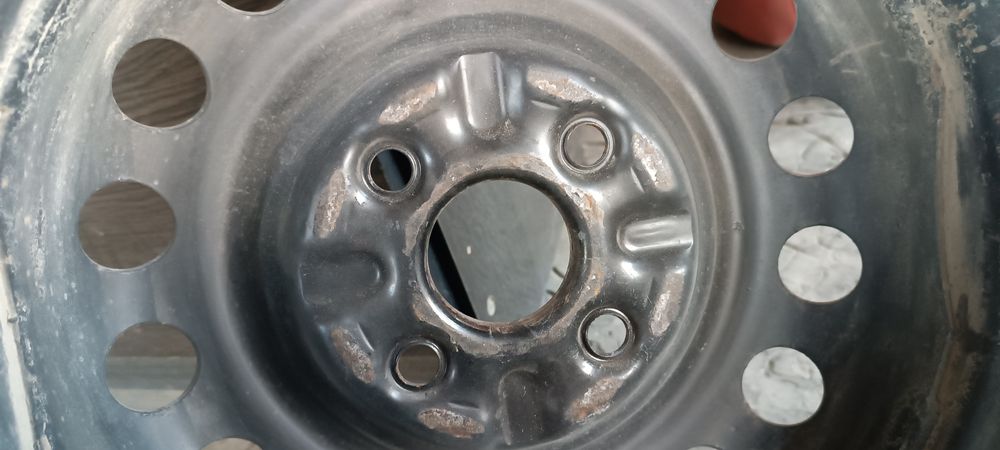 Гуми с джанти Тойота