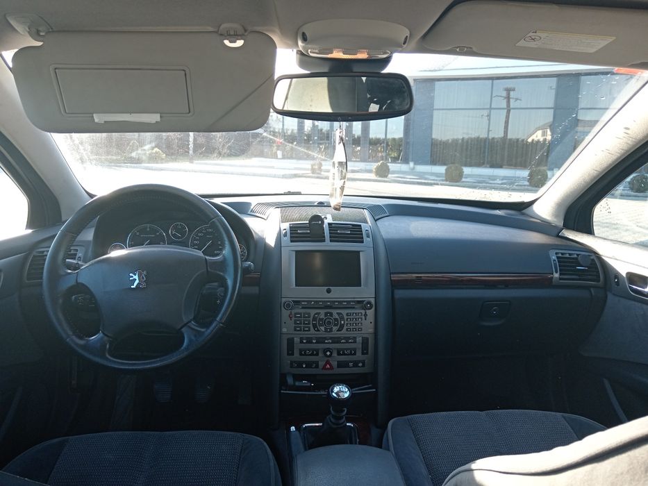 Vând pejou 407   an 2004