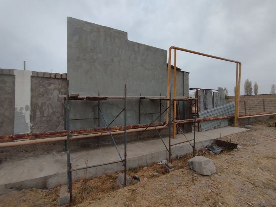 1,6 сотихли участка сотилади