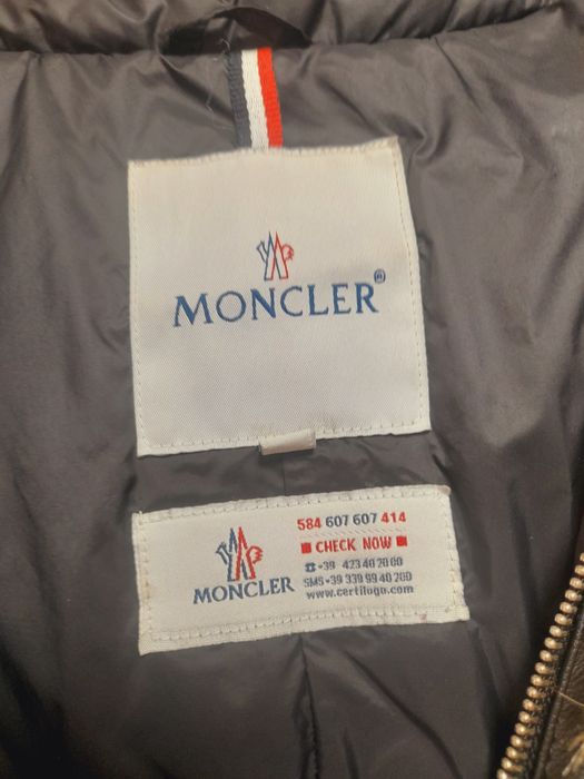 Geacă Moncler cu blaniță