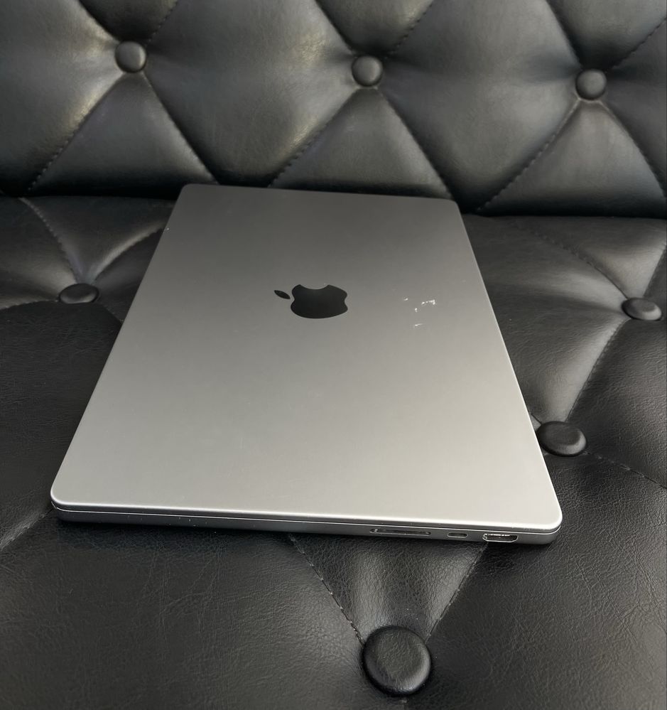 Apple MacBook Pro M1 Pro 16GB/1TB 2021 в хорошем состояние