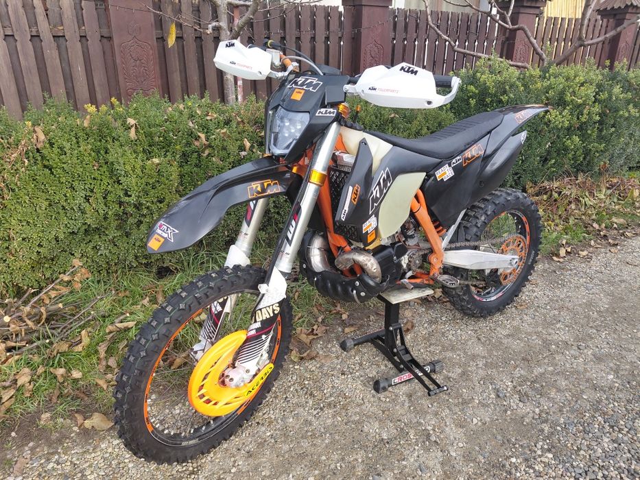 Vând Ktm exc 300 Six days