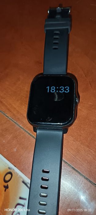 Vând ceas smortwach mai multe detalii in privat