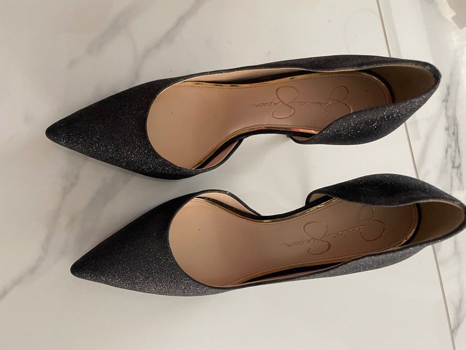 Дамски обувки различни видове