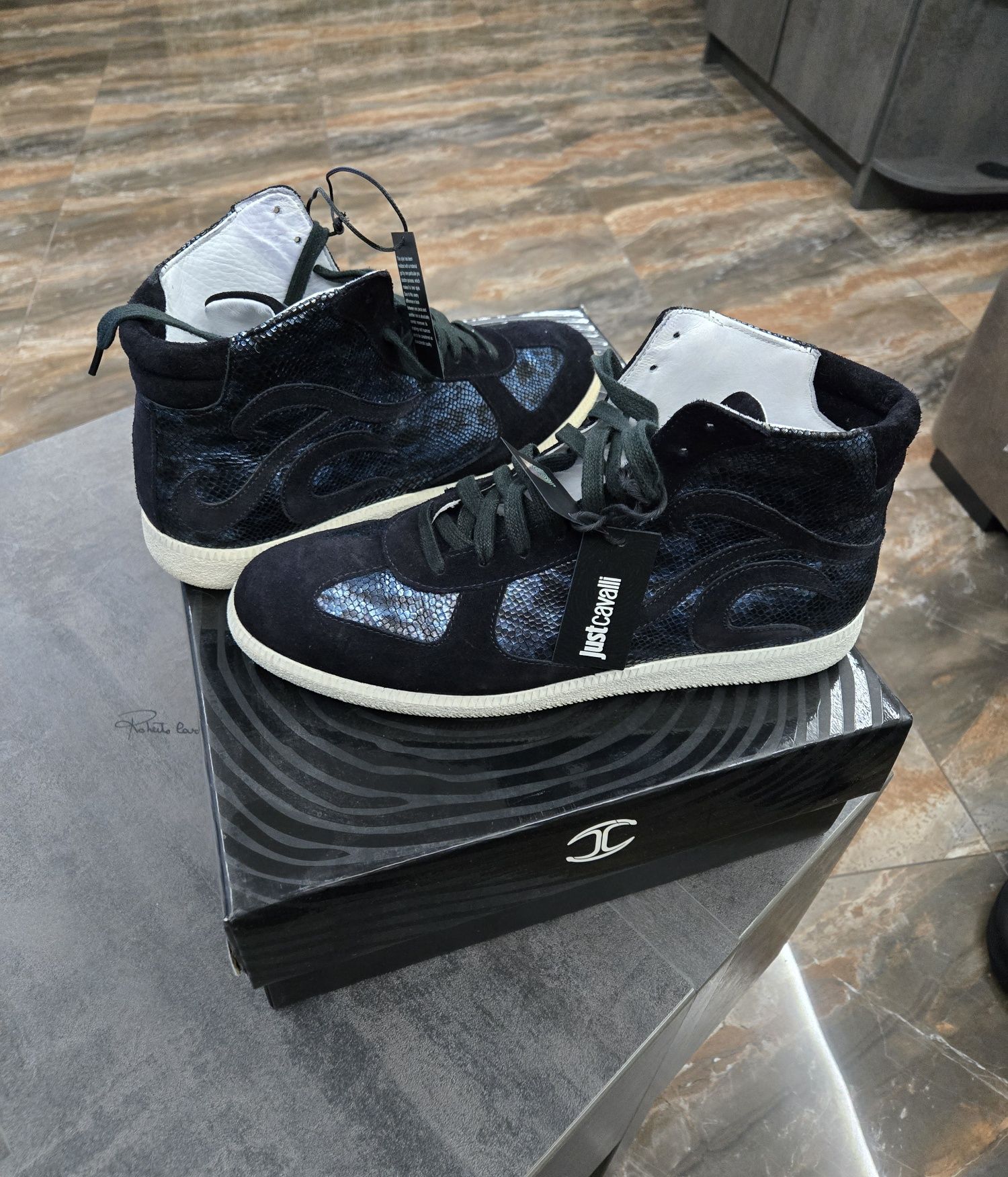 JUST CAVALLI Спортни обувки от кожа и велур