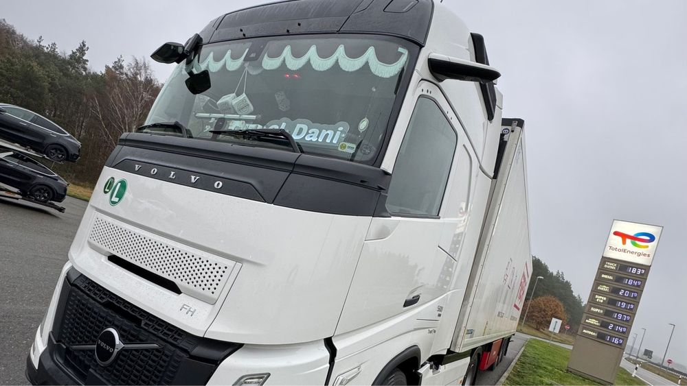 Perdele Camion Universale