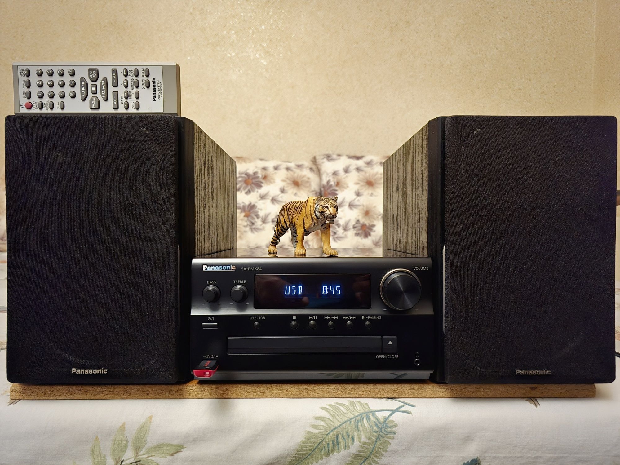 Panasonic SA-PMX84. Sistem audio bijuterie. Model premium. Impecabil !