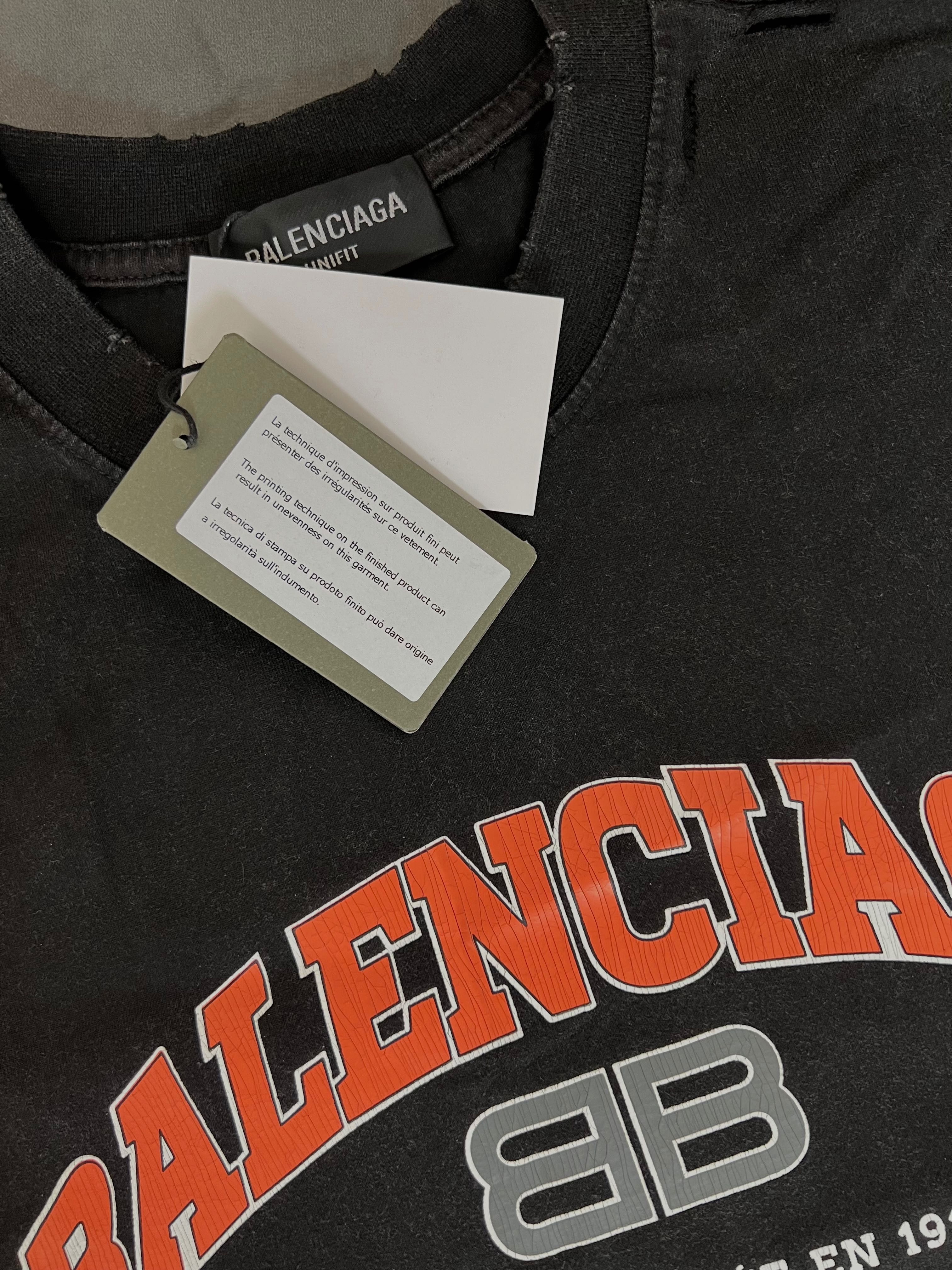 унисекс тениска Balenciaga