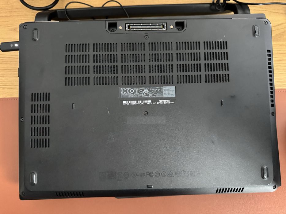 Laptop Dell Latitude E5470