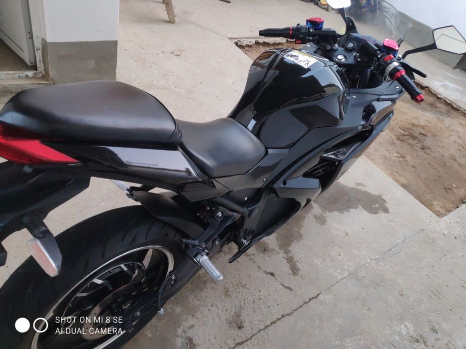 Yamaha R3 Electro bike (Black)