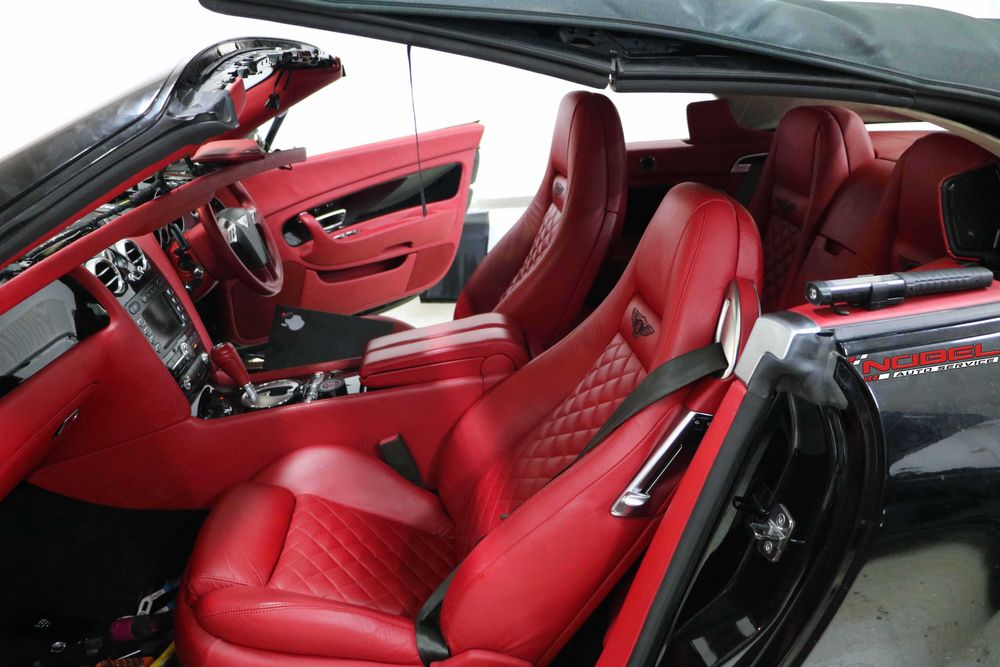 Reparatie sistem decapotare Ferrari Bentley Maserati Porsche Mercedes