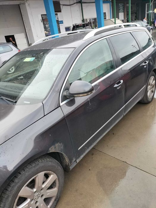 Vand Passat pt piese.