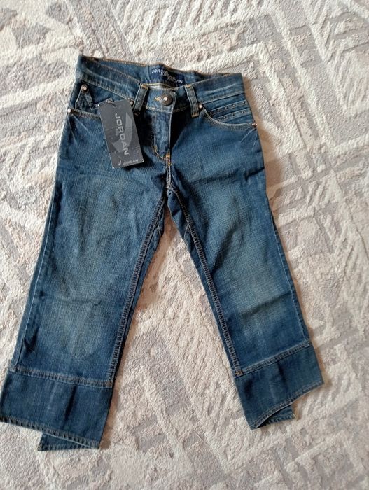 Продам бриджи джинсовые новые