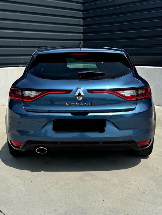 Stop tripla Renault Megan 4 Hatcback 265554829R 265509578R set complet