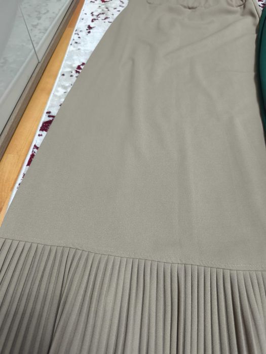 Fuste lungi groase-noi