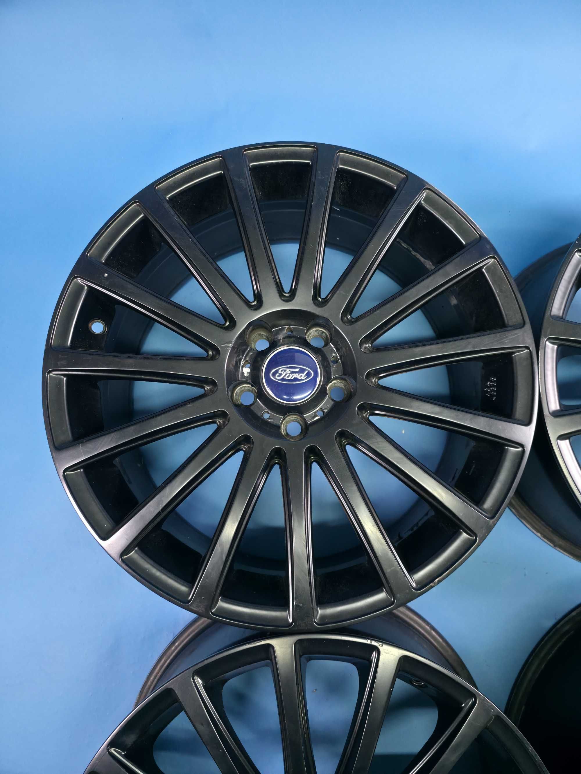 Jante Aliaj 5x108 18'' Ford Kuga Edge Focus Mondeo 8J ET 45 !