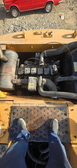 Экскаватор hyundai