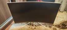 Monitor curbat Samsung U32R591CWR, 32", 4K UHD, 1 miliard de culori,