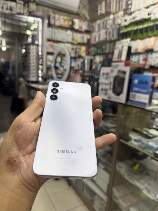 Samsung a05S sotiladi