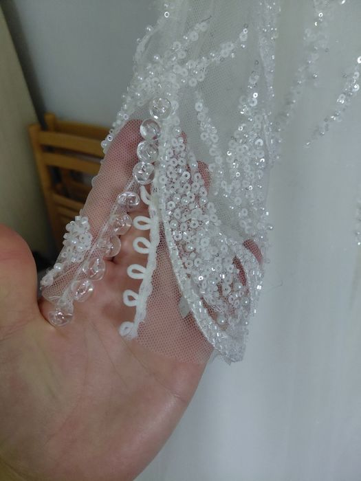 Vând rochie de mireasă