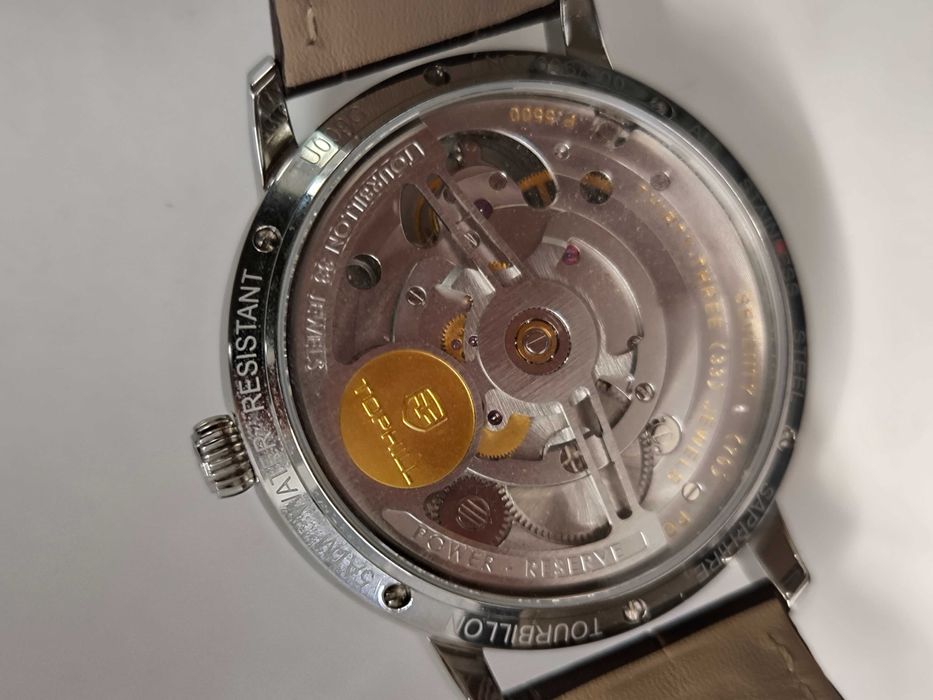 Ръчен часовниk TURBILON Tophill ( IWC)