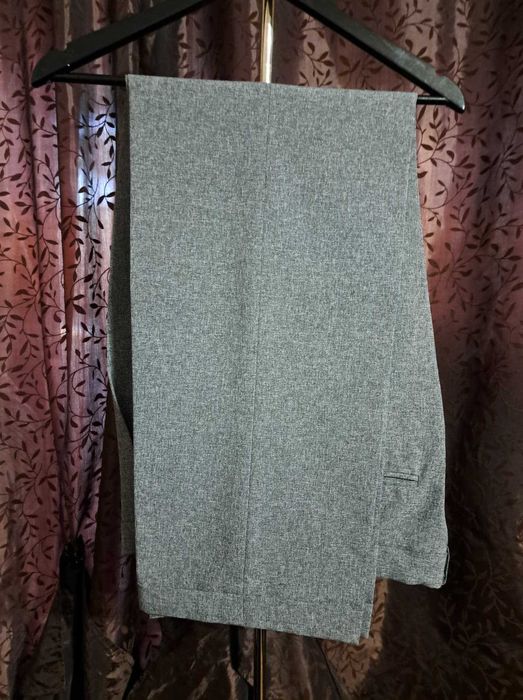 Costum clasic de de ceremonie/business