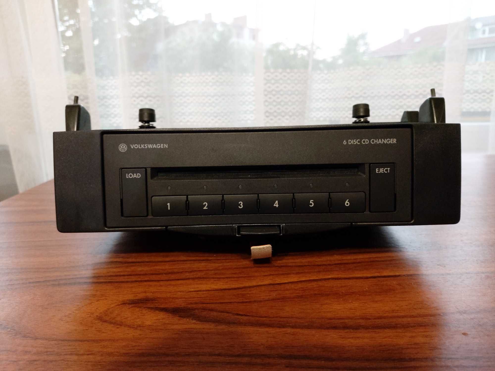 CD Changer за VW Passat B6