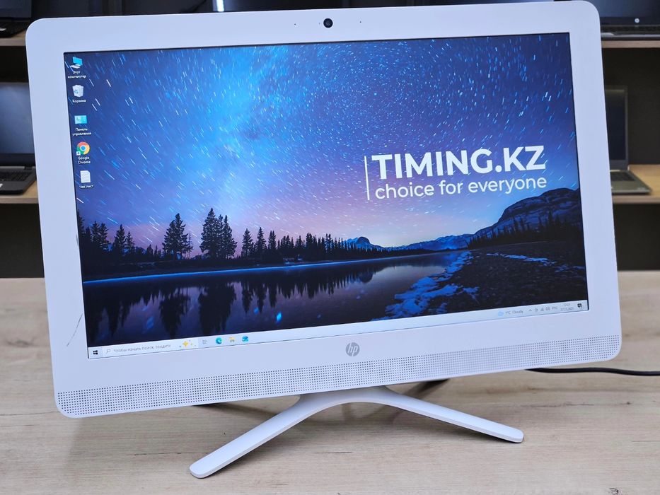 Офисный моноблок HP AIO 22 - Core i5-7200U/8GB/SSD 120GB