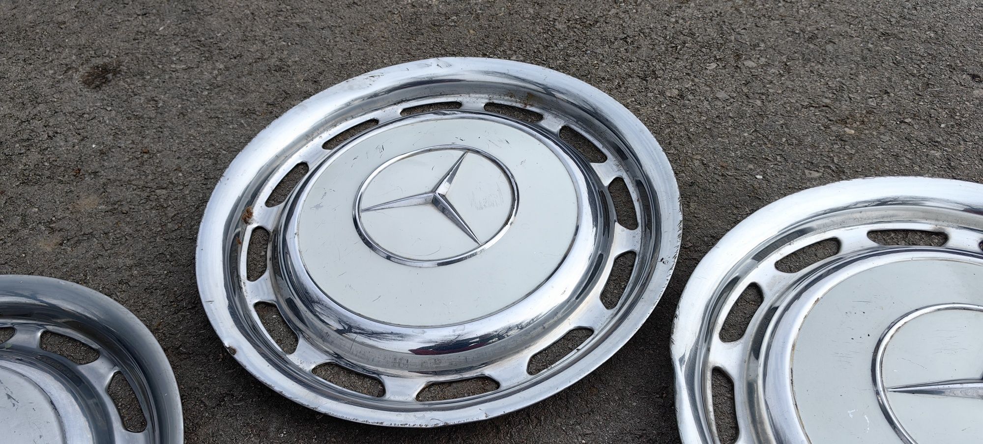 Оригинални метални тасове за Mercedes W123 W107 W116 W114 W115 W113