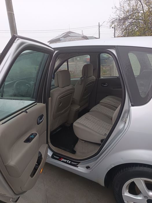 Renault Scenic 2