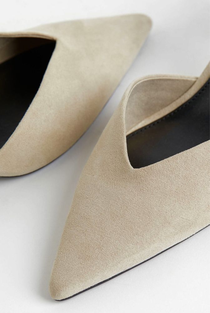 Pantofi stiletto cu bareta la calcai, masura 40, noi, cu eticheta
