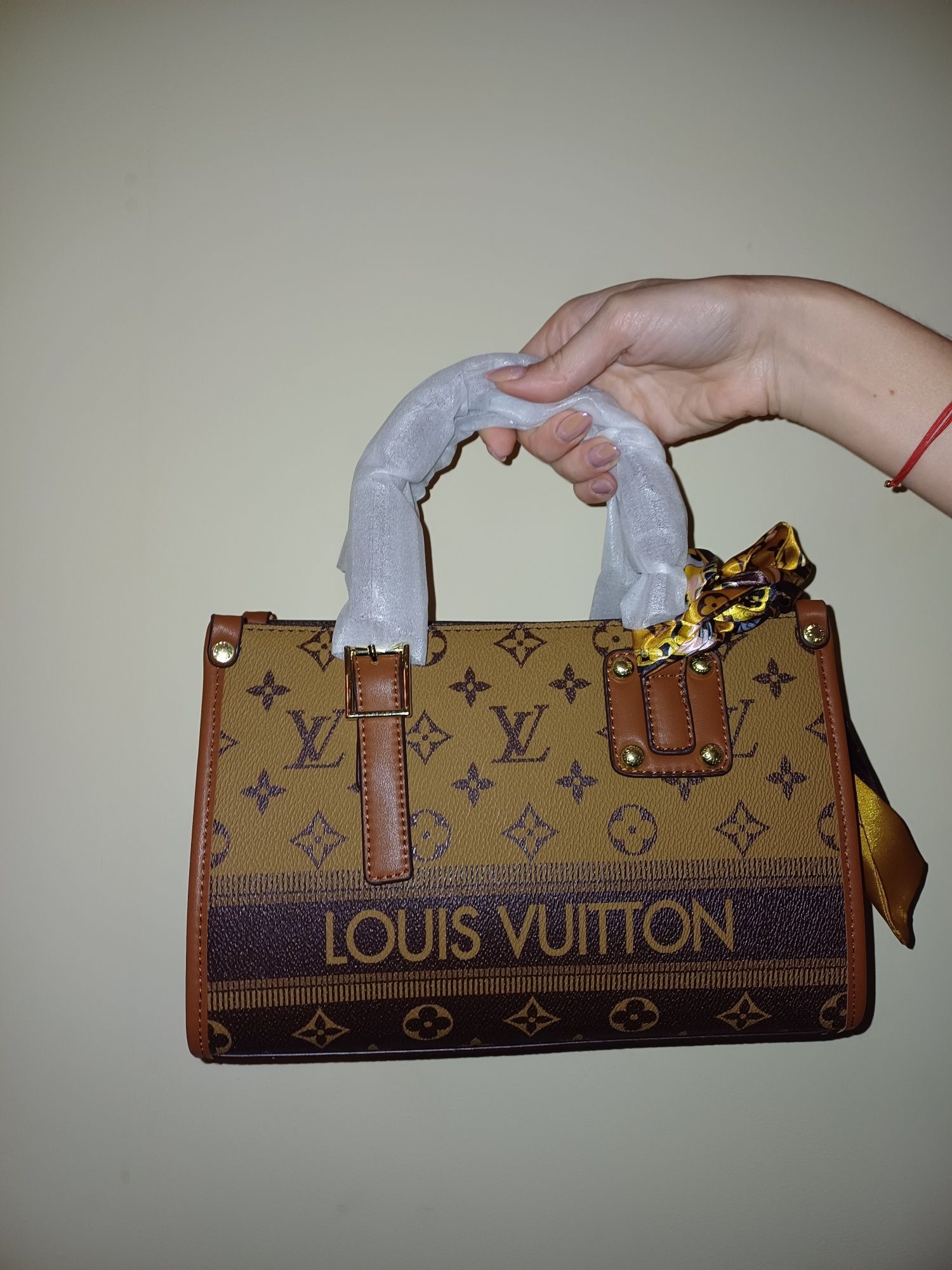 Louis  viton чанти ПРОМОЦИЯ