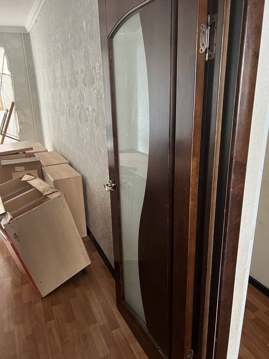 Двери межкомнатный 4 штук