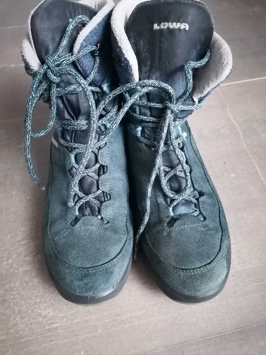 Ghete drumeție Lowa