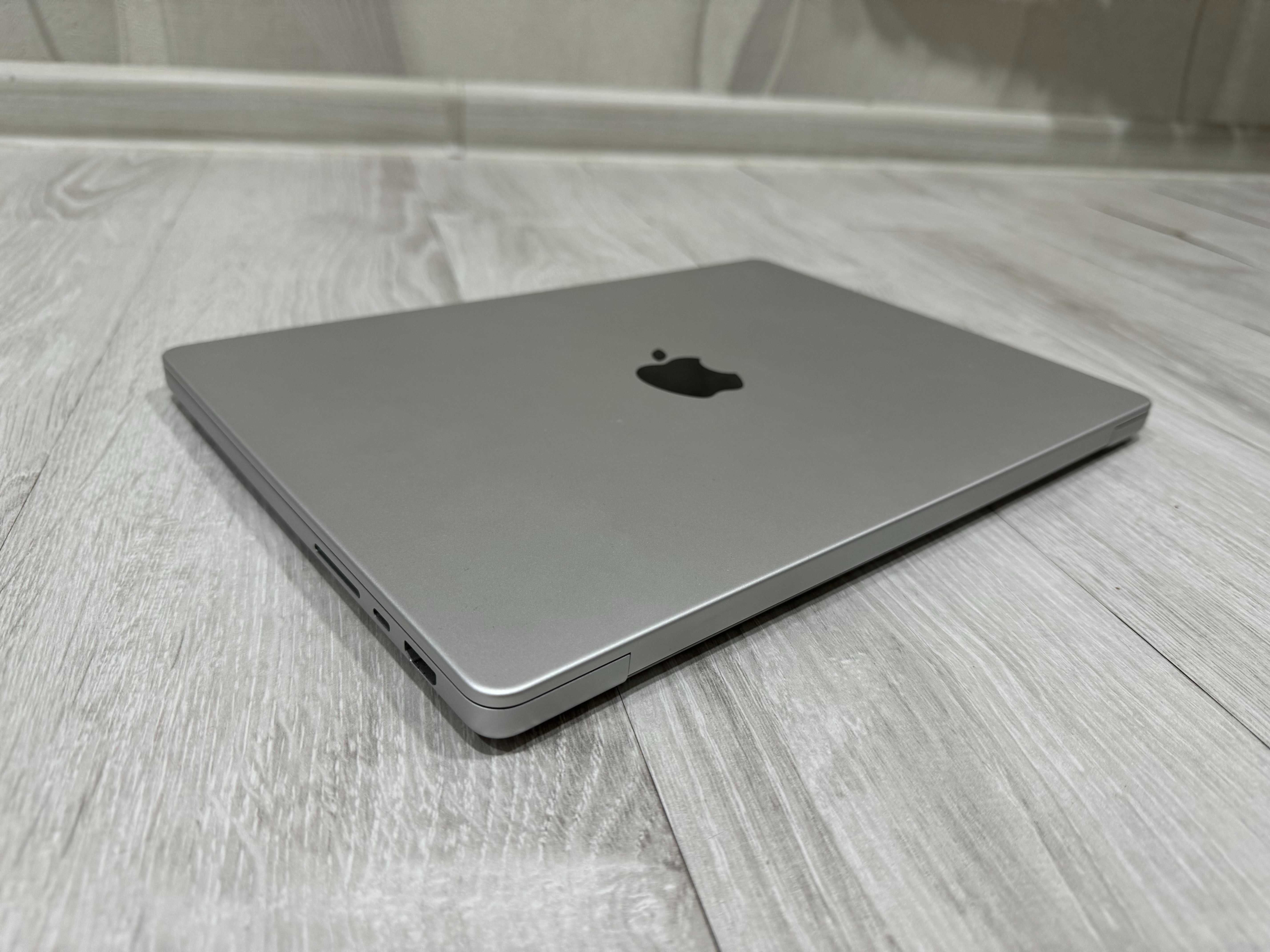 MacBook Pro 14" M1 Pro 16Gb 1Tb