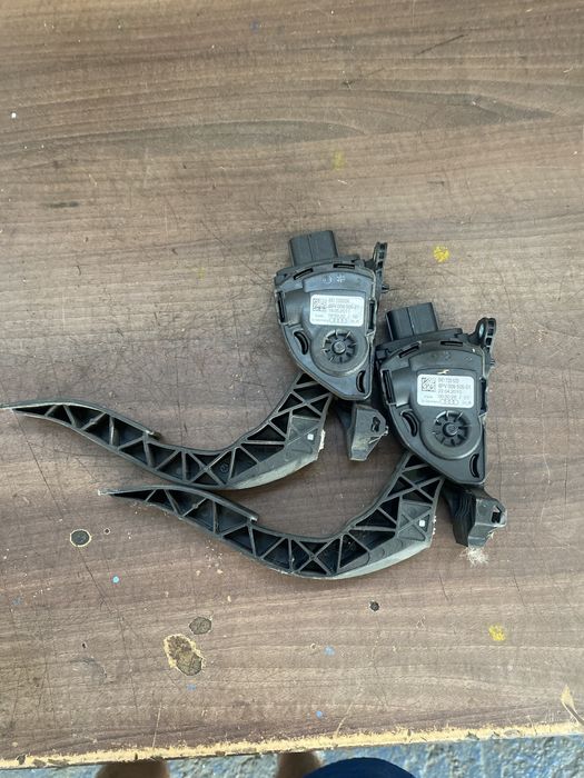 Pedala acceleratie audi a4 b8 a5 a6 c7 a7 a8 q5