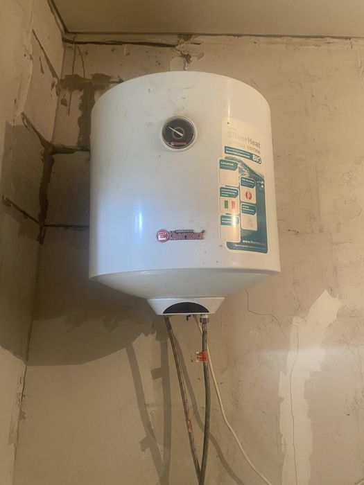 Продам аристон 50