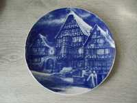 оф.6952 стара порцеланова чиния / пано Royal Bavaria 1976