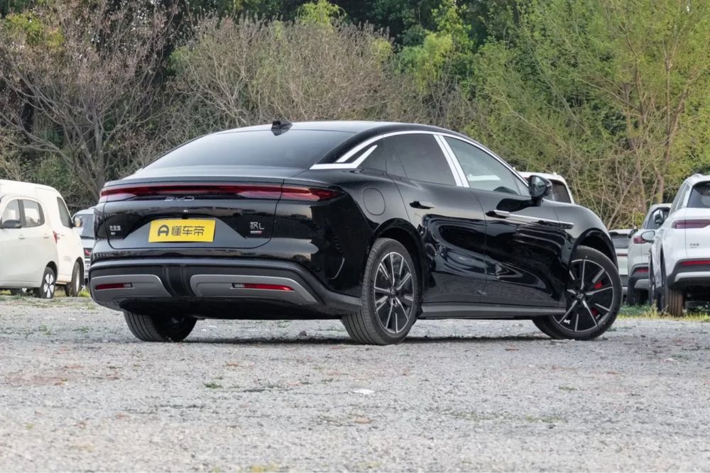 Byd Han L 601 km Самый фуловый Двух моторный 2025 в Наличии!