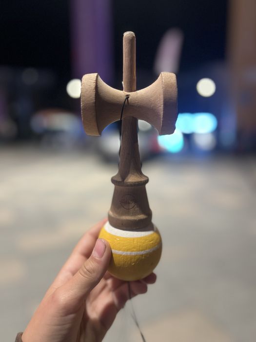 Kendama sweets broken shape