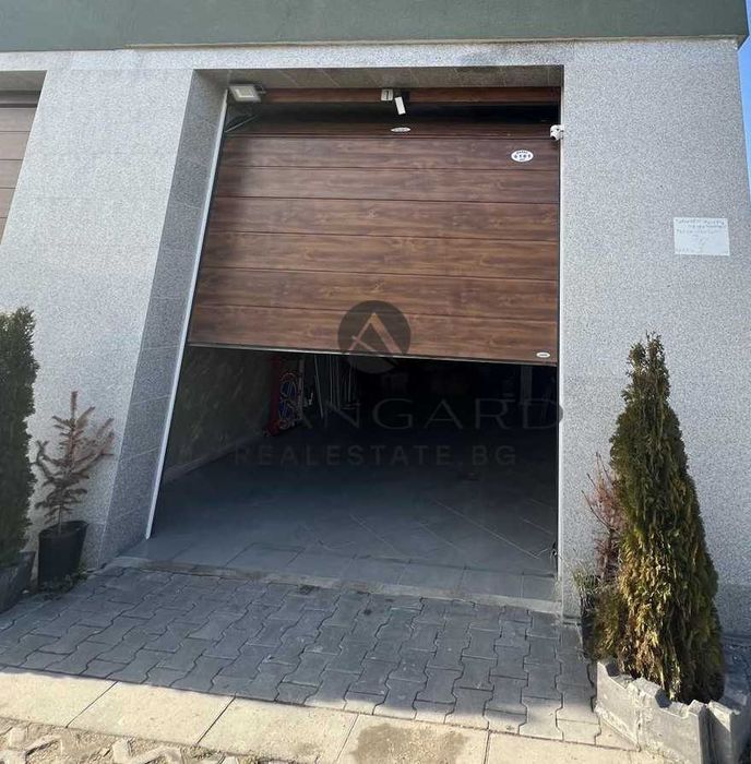 оф.22044 Двустаен обзаведен/ Южен