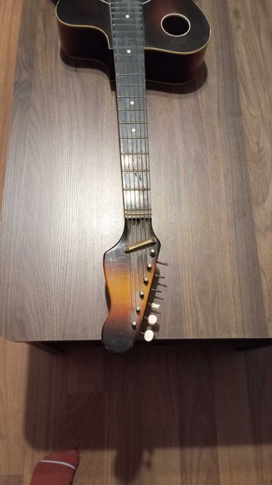 Стара китара орфей