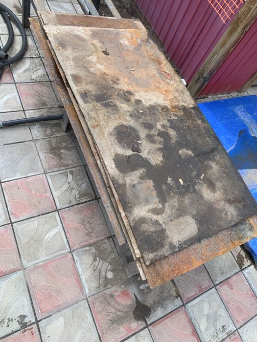 Стеллаж железный