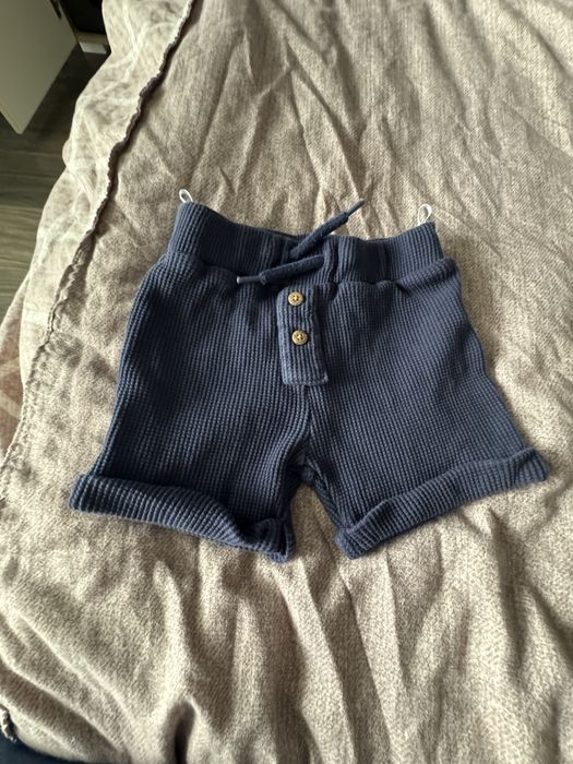 Lot pantaloni scurti