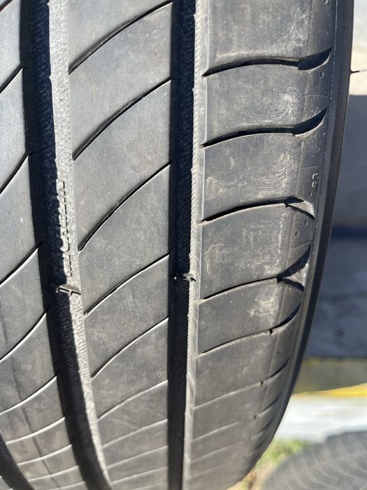 2 бр. летни гуми 235/45/20 Michelin S1 DOT 1123 6 mm