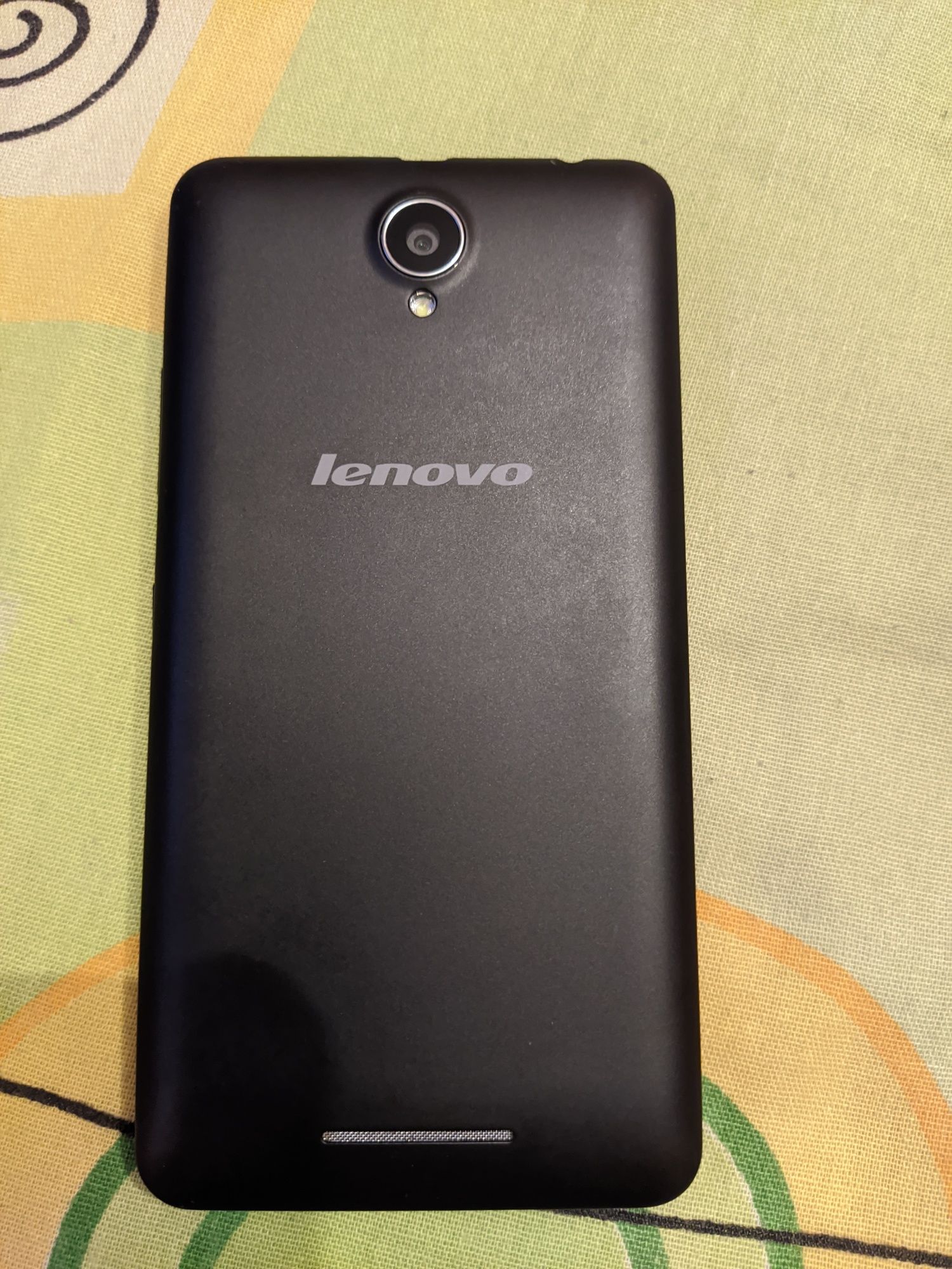 Smartphone / Telefon: Lenovo A5000